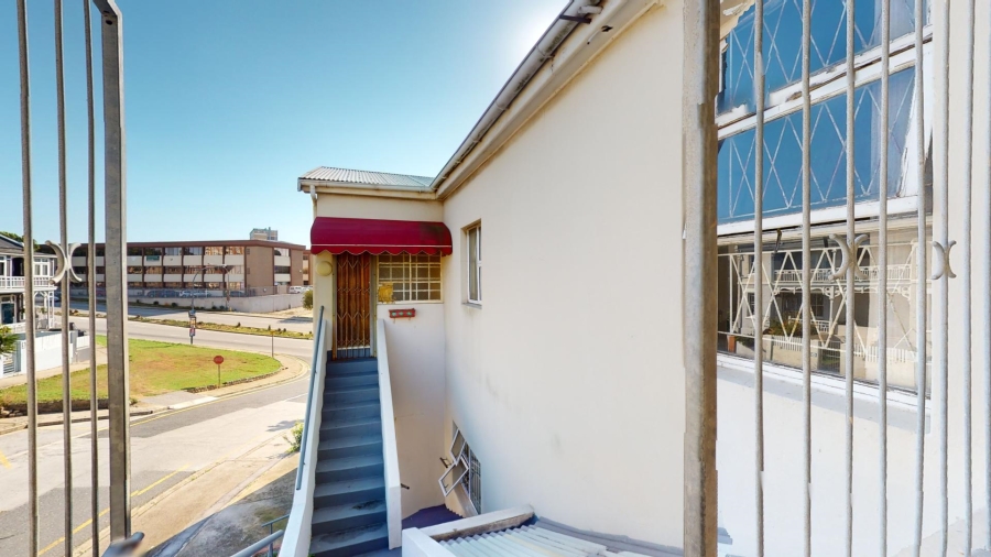 To Let 2 Bedroom Property for Rent in Richmond Hill Eastern Cape